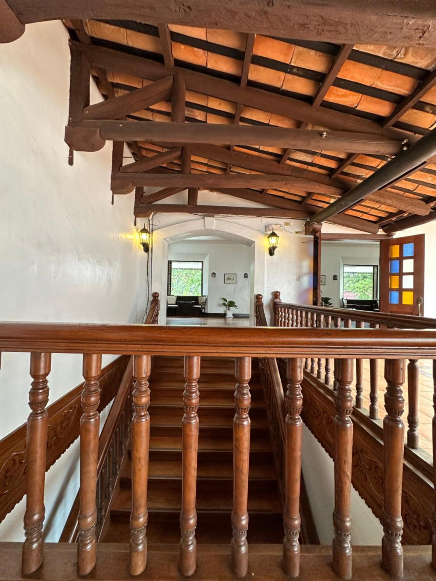 Vigan Plaza Hotel Экстерьер фото